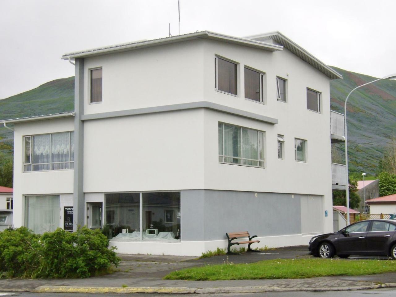 Spirit North Guesthouse Husavik Exterior photo